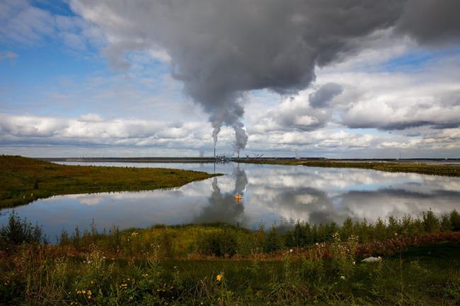 The Base Mine Lake with Syncrude's Mildred Lake Mine can be seen in the background north of Fort McMurray, Alta., on Thursday, Sept. 13, 2018. Photo by Codie McLachlan/Star Metro Edmonton