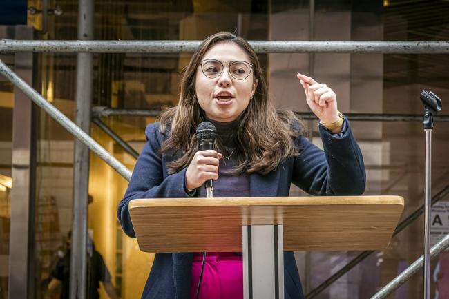 Kristen Gonzalez speaks at a podium. ERIK MCGREGOR/GETTY IMAGES New York State Senator Kristen Gonzalez, who campaigned on the Build Public Renewables Act