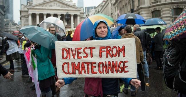Large majorities of Americans want serious governmental action on climate change that incorporates social justice and workers’ rights, all paid for by progressive taxation. (Photo by John Keeble/Getty Images)