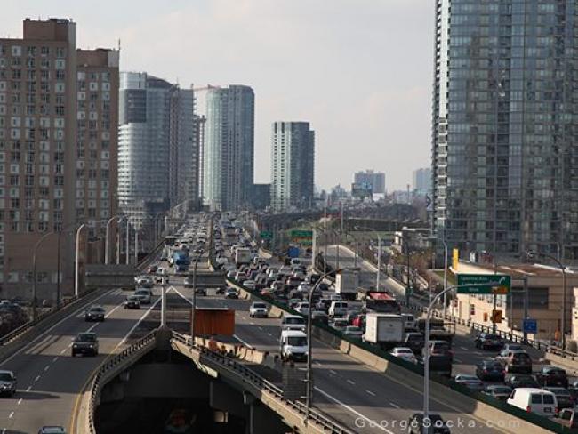 Downtown Toronto - George Socka/Wikimedia Commons