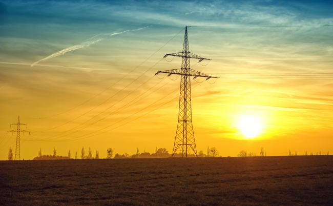 Renewable energy power storage is successfully being added to the North American grid to keep the lights on, computers running and the electric vehicles charging. Photo by Pixabay/Pexels