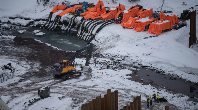 Construction at the Clore crossing Coastal GasLink construction site in B.C. on Jan. 10, 2023. Photo courtesy of David Suzuki Foundation