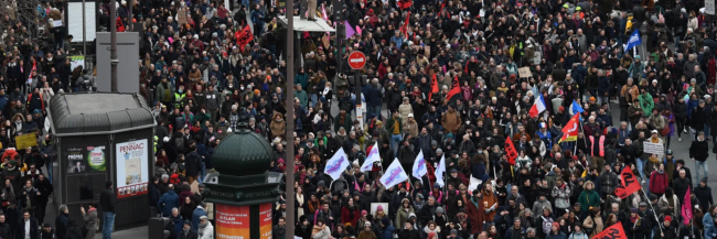 Protesters march in Paris on January 31, 2023. (Photo: Alain Jocard/AFP via Getty Images)