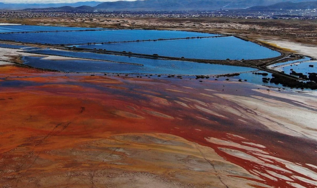 Pollution from mining companies contaminates the Tagarete River which flows into Uru Uru Lake near Oruro, Bolivia on March 27, 2021. Gaston Brito Miserocchi / Getty Images