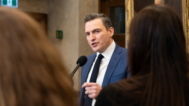 Federal Minister of Artificial Intelligence and Digital Innovation Evan Solomon addresses members of the media in the House of Commons foyer. File photo by: Natasha Bulowski / Canada's National Observer