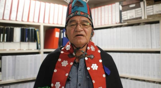 Chief Na'moks of the Tsayu Clan says that provincial and federal officials have assumed and presumed authority over Wet'suwet'en territory, even though this has never been ceded by anyone. UNIST'OT'EN CAMP