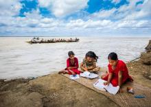 The education of students in Gabura Upazila, Bangladesh, is facing uncertainty as their school is under threat of being washed away. Photo by Moniruzzaman Sazal / Climate Visuals