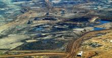 Alberta's oil sands. Credit: Dru Oja Jay (CC BY 2.0)