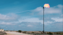 A natural gas flare at an oilfield. Photo by Jonathan Cutrer via Flickr (CC BY 2.0)
