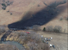 Emergency crews work to clean up the crude oil spill, following the leak at the Keystone pipeline operated by TC Energy in rural Washington County, Kansas on Dec. 9, 2022. PHOTO BY REUTERS/DRONE BASE/FILE PHOTO