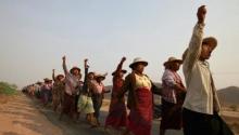Villagers protest after their land was seized to allow for the expansion of a copper mine in Sagaing Division, March 13, 2013. | Photo: Reuters